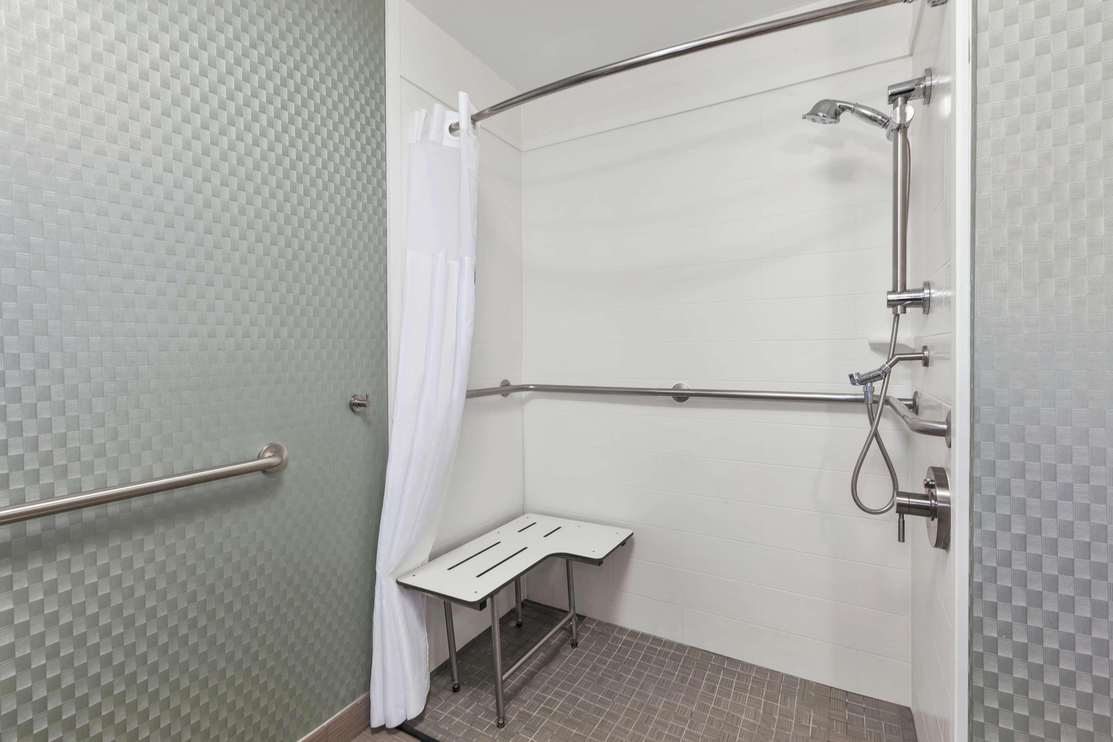 Hampton Inn Clinton Extérieur photo