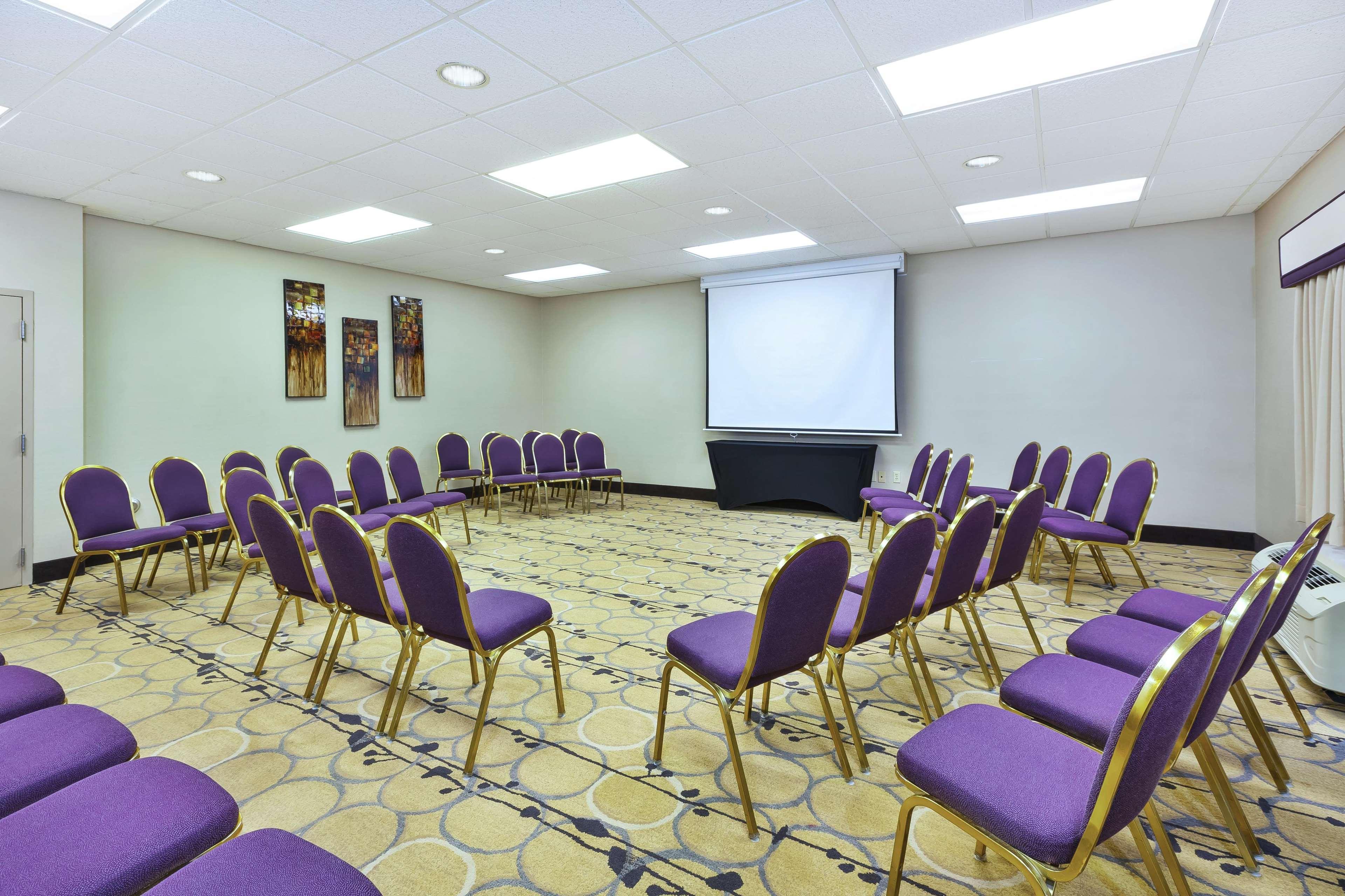 Hampton Inn Clinton Extérieur photo