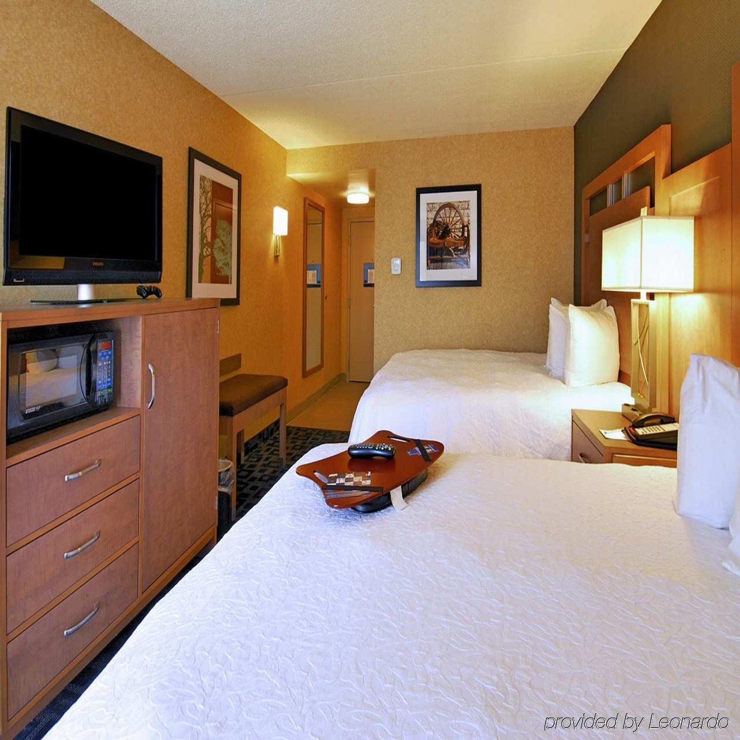 Hampton Inn Clinton Extérieur photo